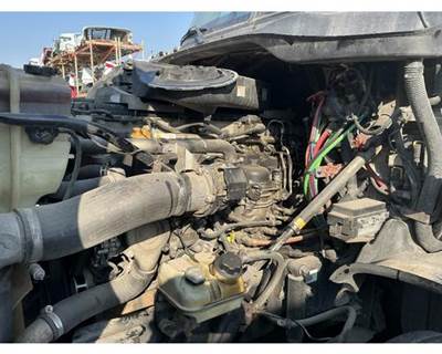 Detroit DD15 Engine for a Freightliner Cascadia 125