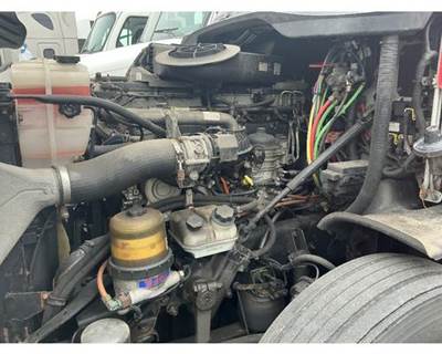 Detroit DD15 Engine for a Freightliner CASCADIA