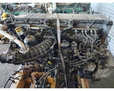 Detroit DD15 Engine - 505 HP