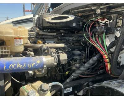 Detroit DD15 Engine for a Freightliner CASCADIA
