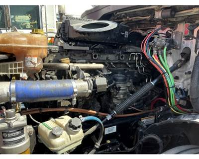 Detroit DD15 Engine for a Freightliner CASCADIA