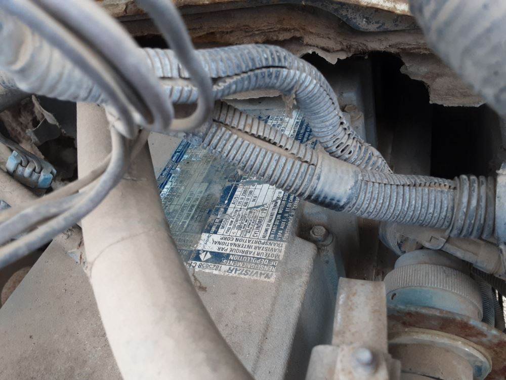 International DT466 Engine for a 1997 International 4700 For Sale