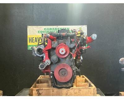 Paccar PX-7 Engine for a Freightliner M2 106