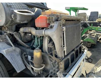Volvo D13J Engine - 405 HP