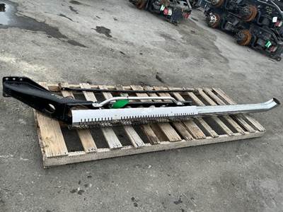 Freightliner Cascadia 125 Exhaust Assembly