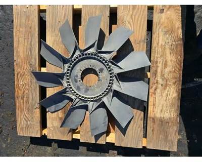 Cummins ISX15 Fan Blade for a Kenworth T800