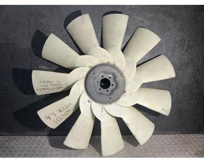 Mack MP8 Fan Blade for a Mack CXU613