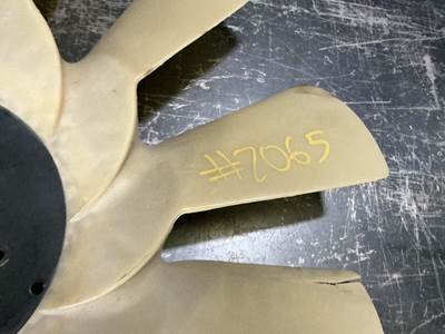 Peterbilt 384 Fan Blade