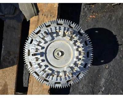 Cummins ISX15 Fan Clutch for a Kenworth T800