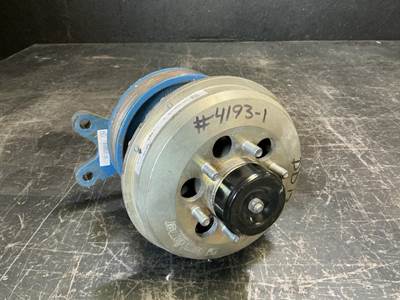 Detroit DD13 Fan Clutch for a Freightliner CASCADIA
