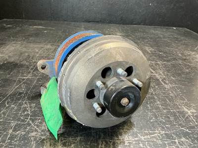 Detroit DD13 Fan Clutch for a Freightliner Cascadia 113