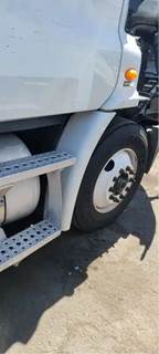 Freightliner Cascadia 113 Right Fender Extension