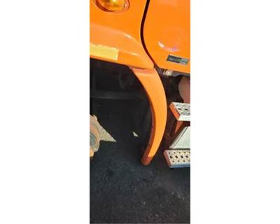 Freightliner Cascadia 113 Left Fender Extension