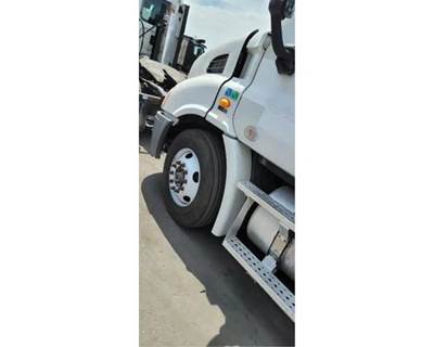 Freightliner Cascadia 113 Left Fender Extension