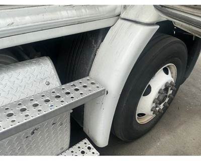 Freightliner Cascadia 113 Fender Extension for a Freightliner CASCADIA
