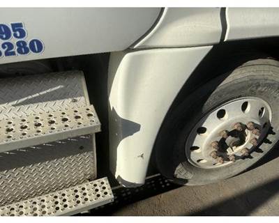Freightliner Cascadia 113 Fender Extension for a Freightliner CASCADIA