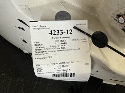 International 8600 Right Fender Extension