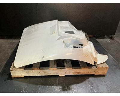 International DuraStar 4400 Right Fender Extension for a International 4400