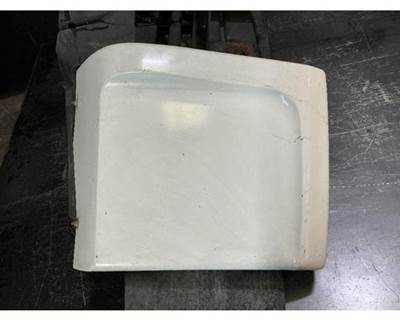 International LT625 Right Fender Extension