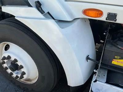 International RH613 Left Fender Extension