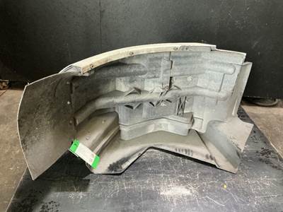 International RH613 Right Fender Extension