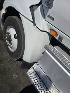 International RH613 Left Fender Extension