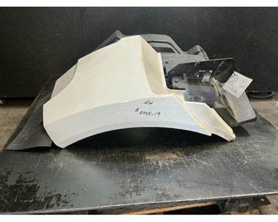 International RH613 Right Fender Extension