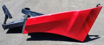 Kenworth T680 Left Fender Extension