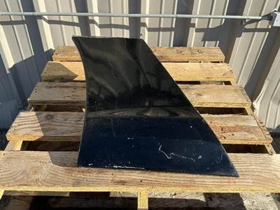 Kenworth T680 Fender Extension