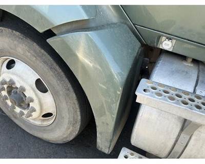 Kenworth T680 Fender Extension