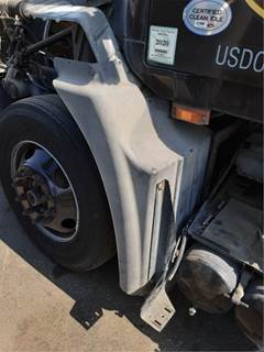 Mack Pinnacle CXU612 Left Fender Extension for a Mack CXU612