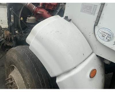 Peterbilt 384 Left Fender Extension