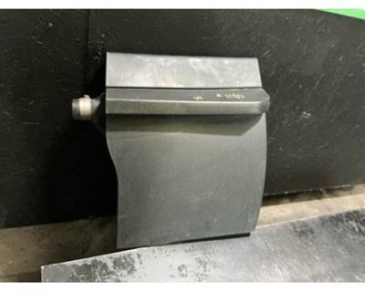 Freightliner Cascadia 125 Fender