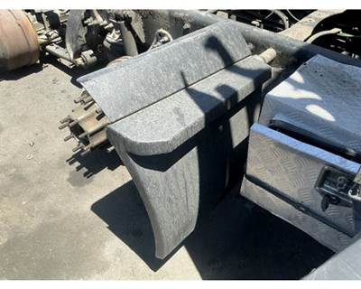 Freightliner Fender for a Freightliner Cascadia 125