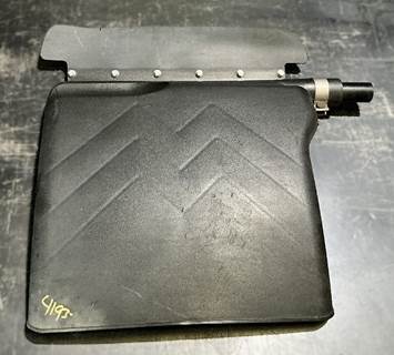 Freightliner Cascadia Fender