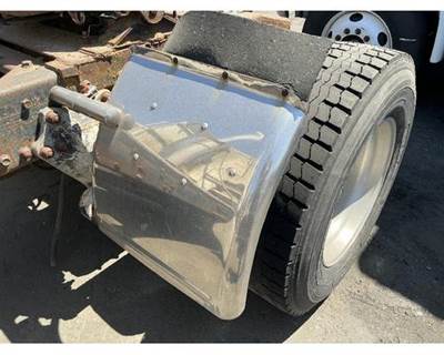 Freightliner FL Cabover Left Fender