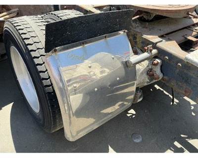 Freightliner FL Cabover Right Fender