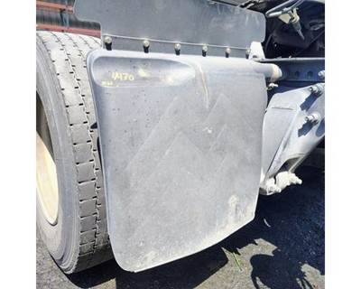 Freightliner M2 106 Fender for a Freightliner M2 112