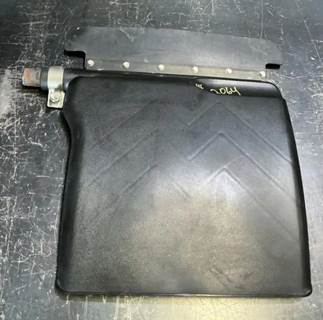 Kenworth T680 Fender