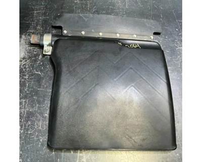 Kenworth T680 Fender