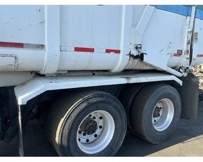 Peterbilt 320 Fender