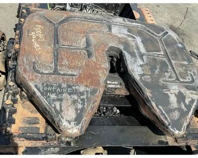 Fontaine 6ATB Fifth Wheel for a Volvo VNL670