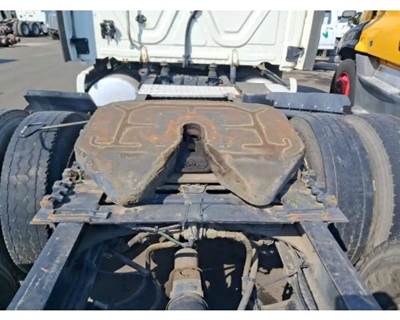 Fontaine Fifth Wheel for a Freightliner Cascadia 125
