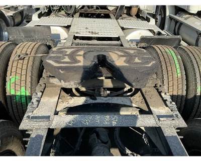 Fontaine 7LWB Fifth Wheel for a Volvo VNL