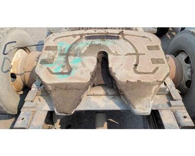 Fontaine Fifth Wheel for a Freightliner FLD112