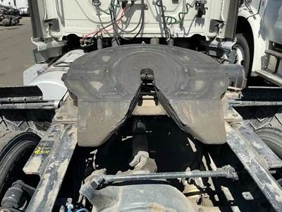 Freightliner Cascadia 113 Fifth Wheel