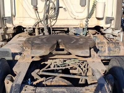 Freightliner Cascadia 113 Fifth Wheel