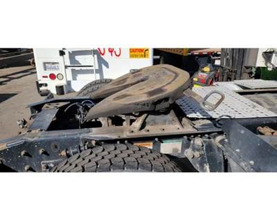 Freightliner Cascadia 113 Fifth Wheel