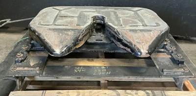 Freightliner Cascadia 125 Fifth Wheel