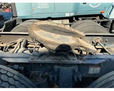 Freightliner Cascadia 125 Fifth Wheel